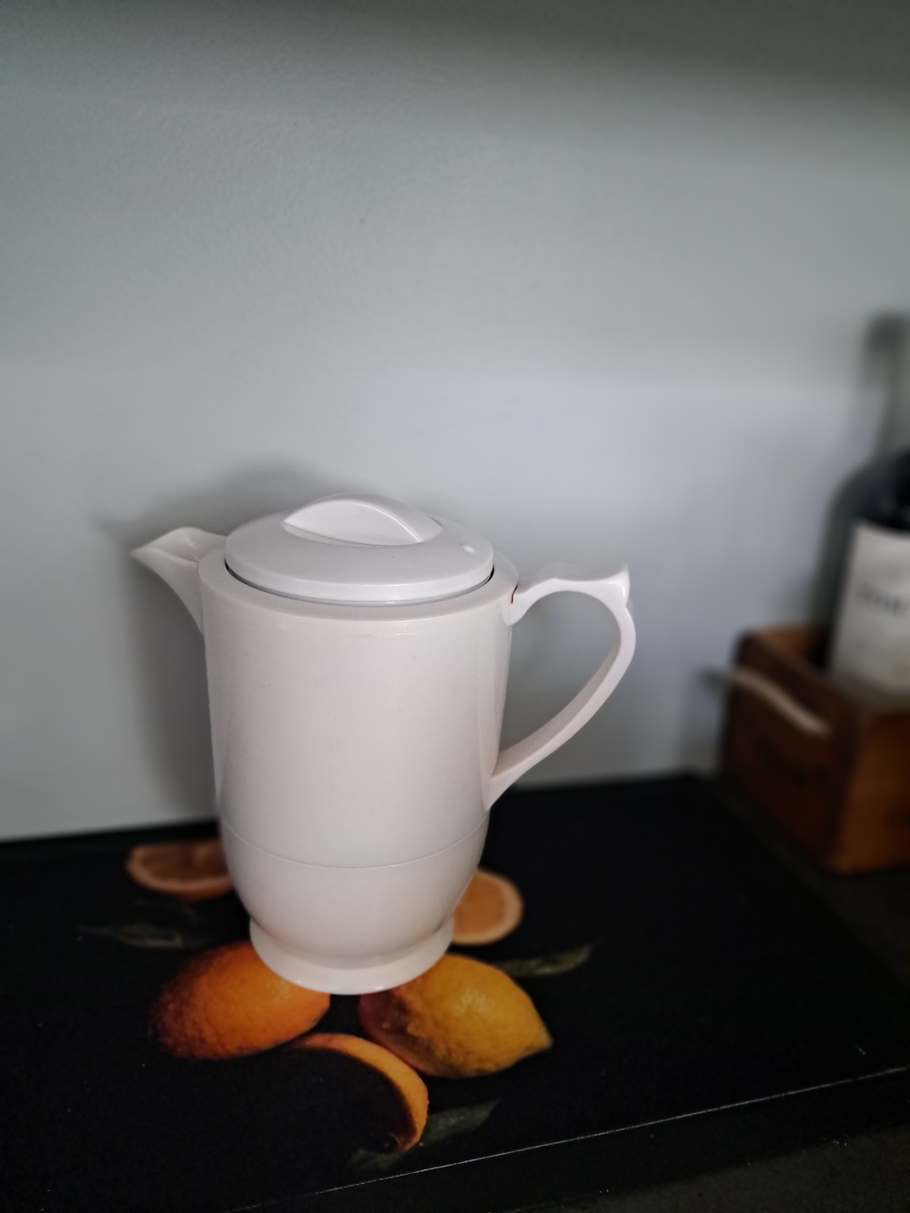 White Insulated Pouring Jug For Keeping Sauces/Gravy Warm